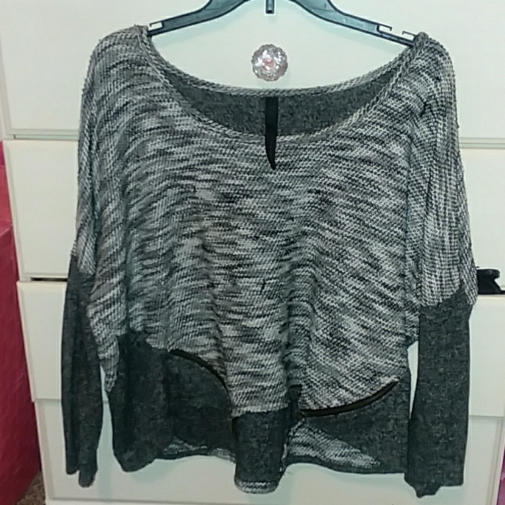 Jessica Simpson Black Sweater